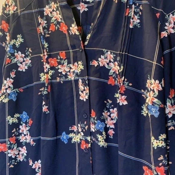 CHARTER Club Bella Blooms Blue Floral Blouse S - Picture 2 of 7